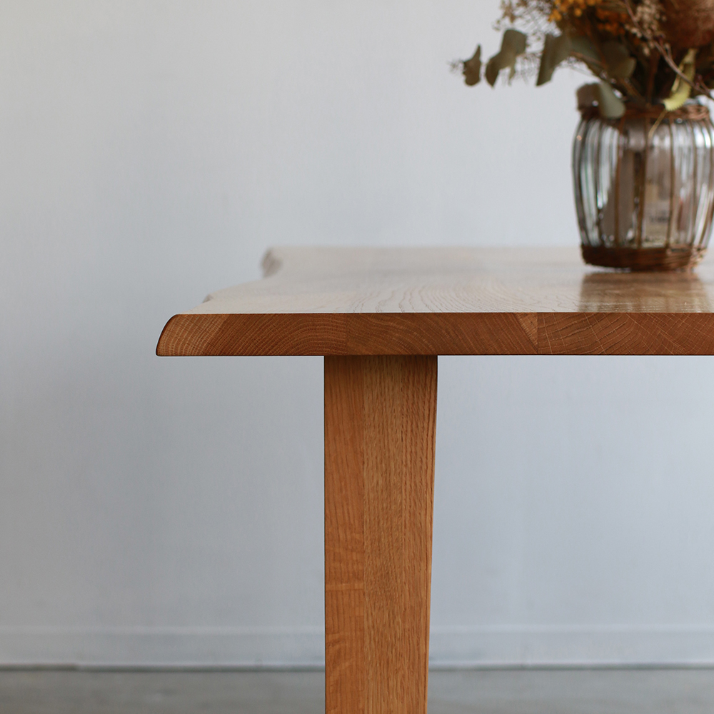 耳付きホワイトオーク材 オーダーテーブル / 角テーパー4本脚 / オイル