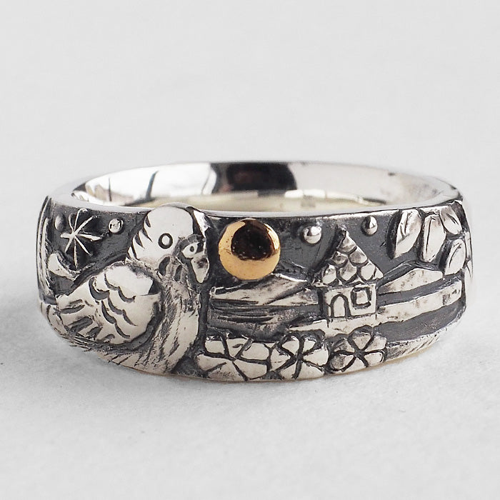 moge（モゲ） 手作りシルバーアクセサリー あの空の下－セキセイインコ