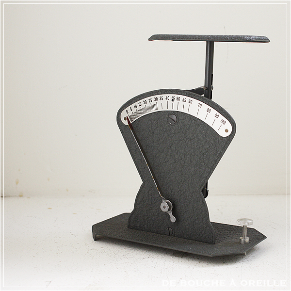 オールドバカラ アンティーク DE BOUCHE A OREILLE / pèse-lettre