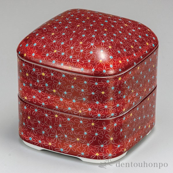 送料無料】 二段重 朱巻小花 / お正月 新年 おせち 蓋物 陶器 お正月