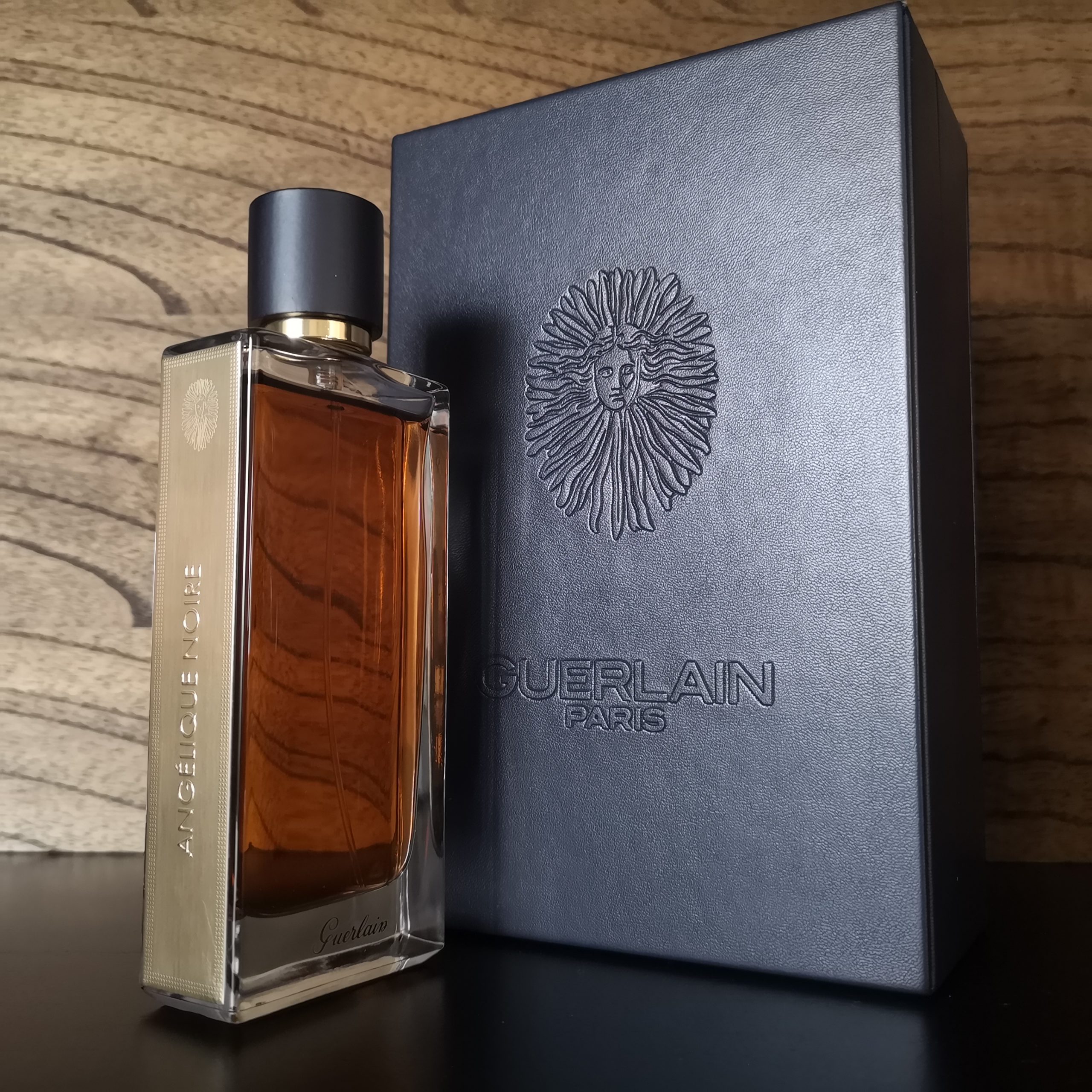 Angelique Noire Guerlain Perfume Sample | Decantlandia.com