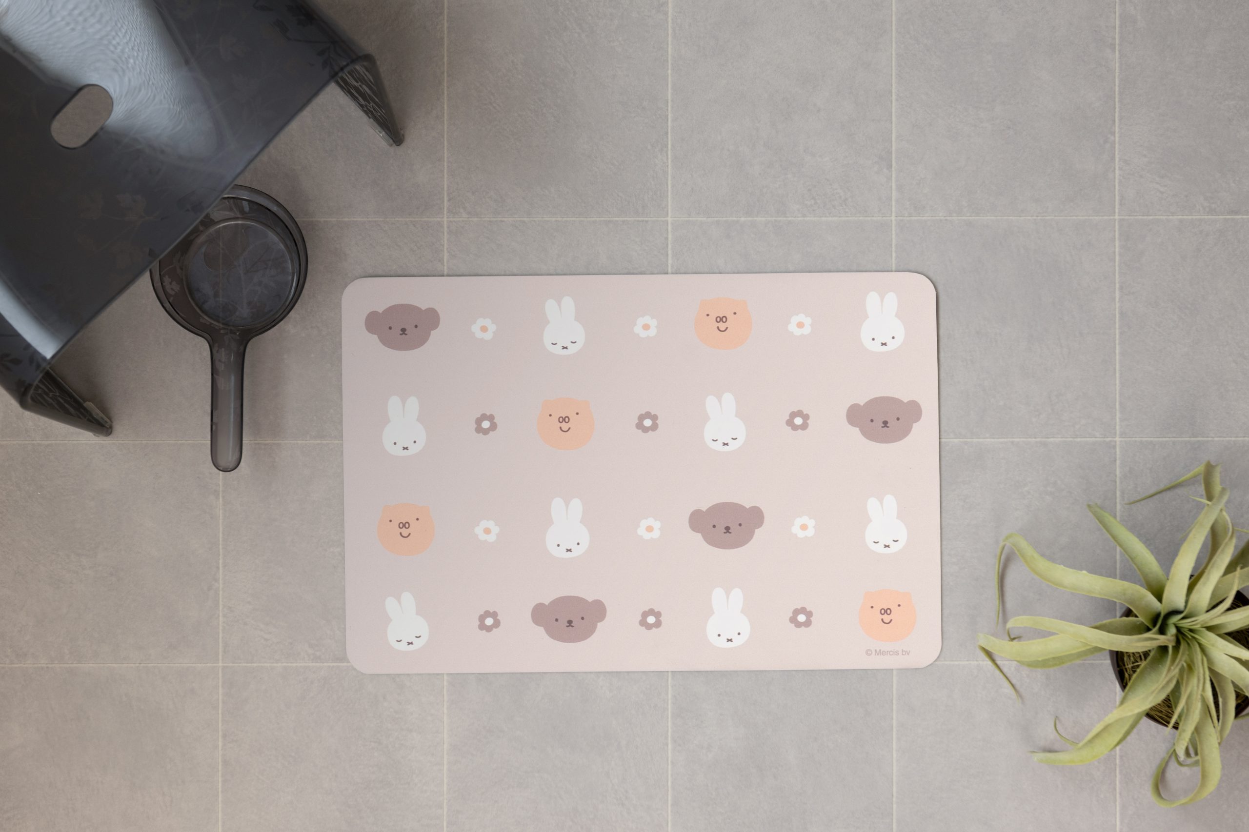 珪藻土入りやわらかバスマット（センコー） - dickbruna.jp 日本の