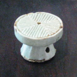 商品詳細 白磁餅型(トッサル) | 李朝古民具・和食器販売 土木土木