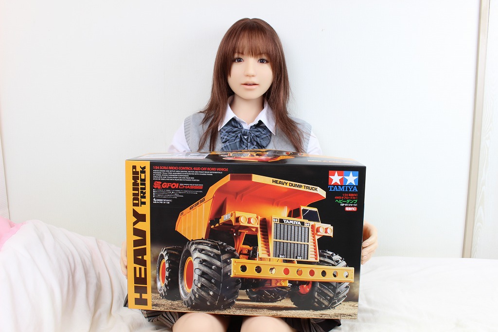 ドールとタミヤ「ヘビーダンプ」 (準備編)