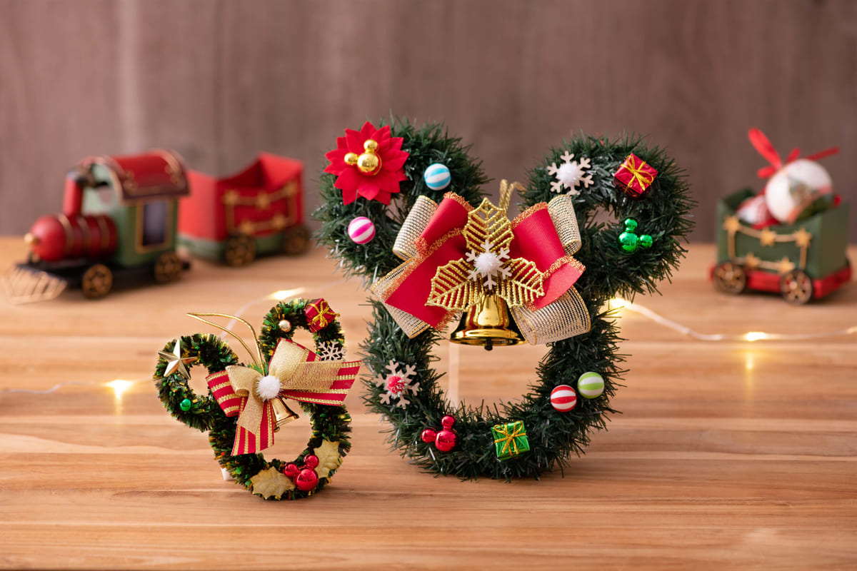 両パークのアートを楽しめるグッズも！東京ディズニーリゾート