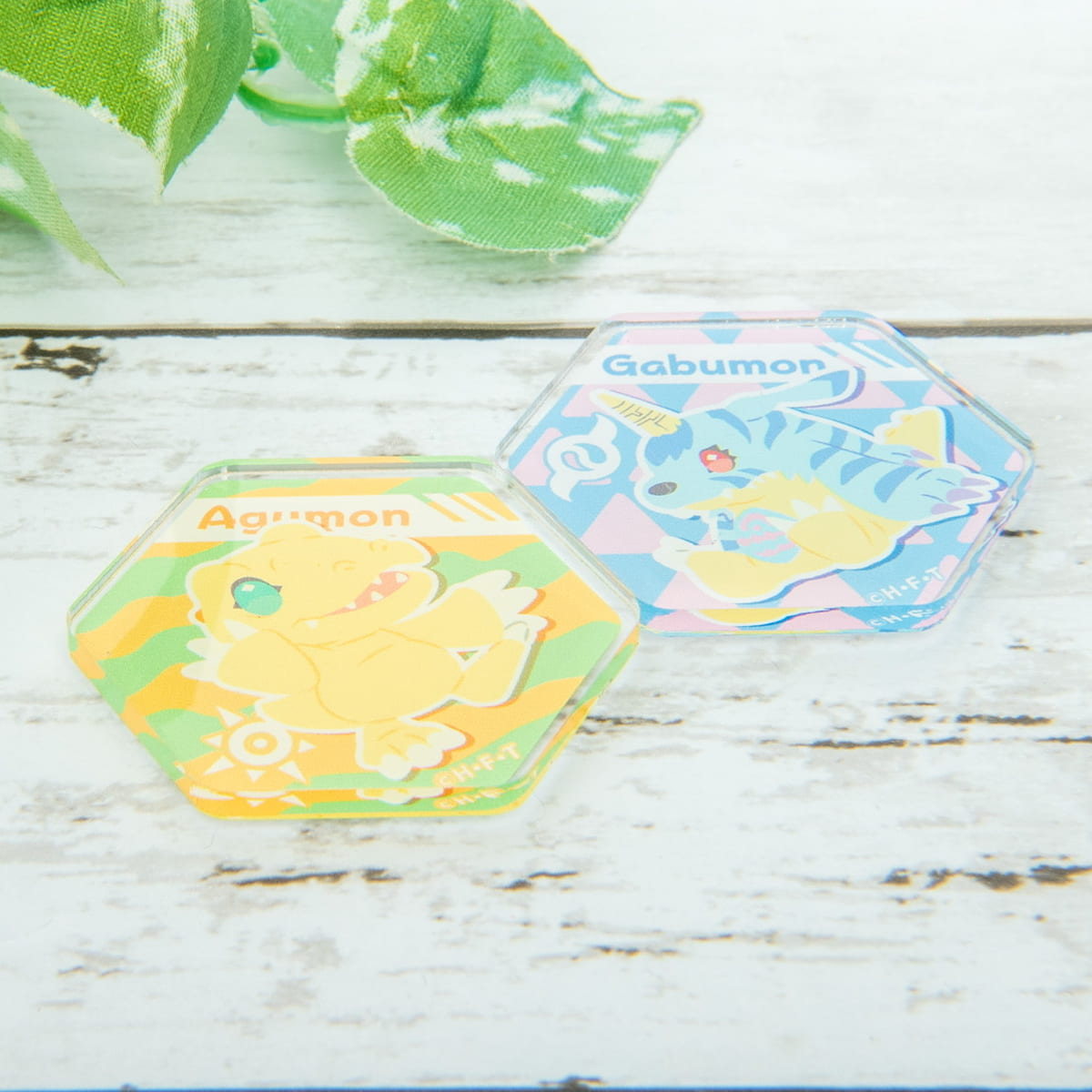 集めて楽しいキュートなアグモンたち！アイアップ『デジモン