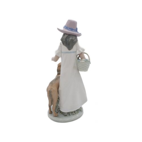 LLADRO (リヤドロ) フィギュリン 少女と犬｜トレファクONLINE