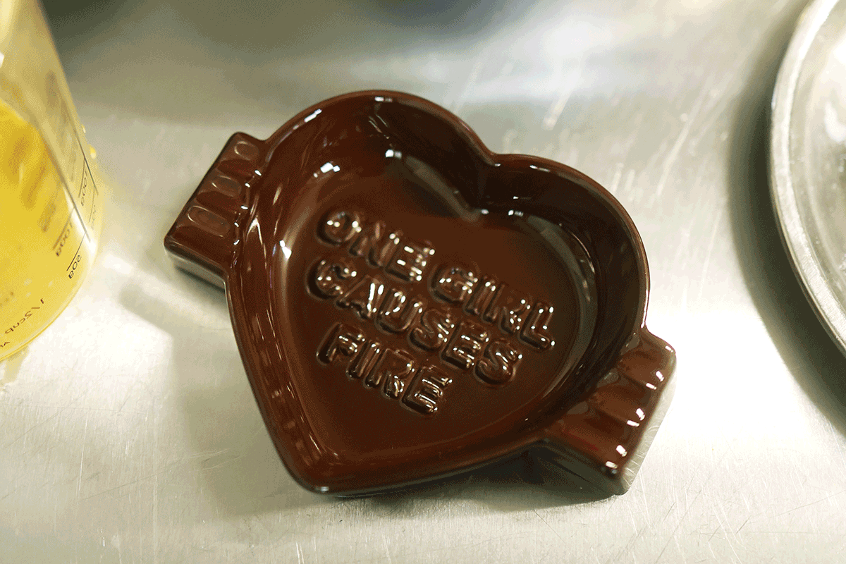 バレンタインにおすすめ「TATTOO STUDIO YAMADA × MARUHIRO」のハート