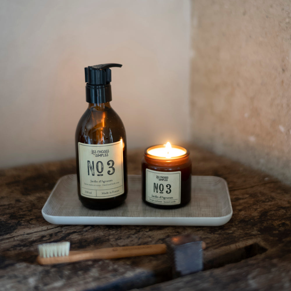 レ・ショーズ・シンプル 公式｜ソイワックスキャンドル｜エフィと香り