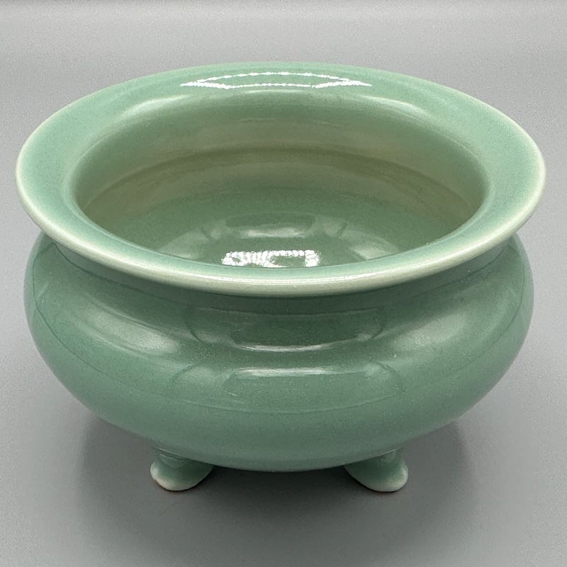 加藤 泰一 青磁袴腰香炉