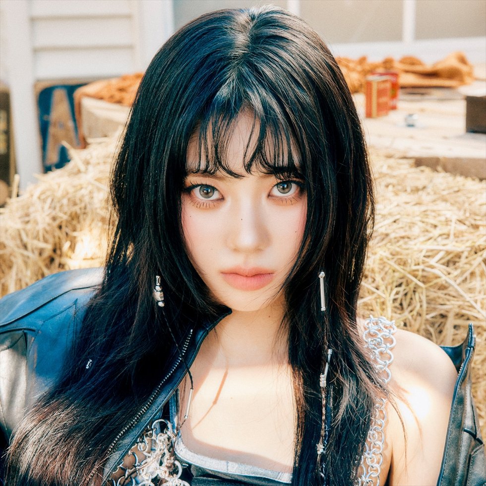 チケット好評発売中!!】 izna初ファンコンサート『2025 izna 1st FAN