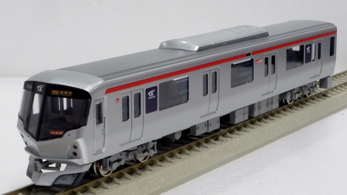 エンドウ 首都圏新都市鉄道（つくばエクスプレス）TX-2000系「通常塗装
