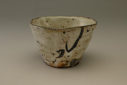 丸田宗彦 No.067009 粉引唐津ぐい呑 | えにし庵