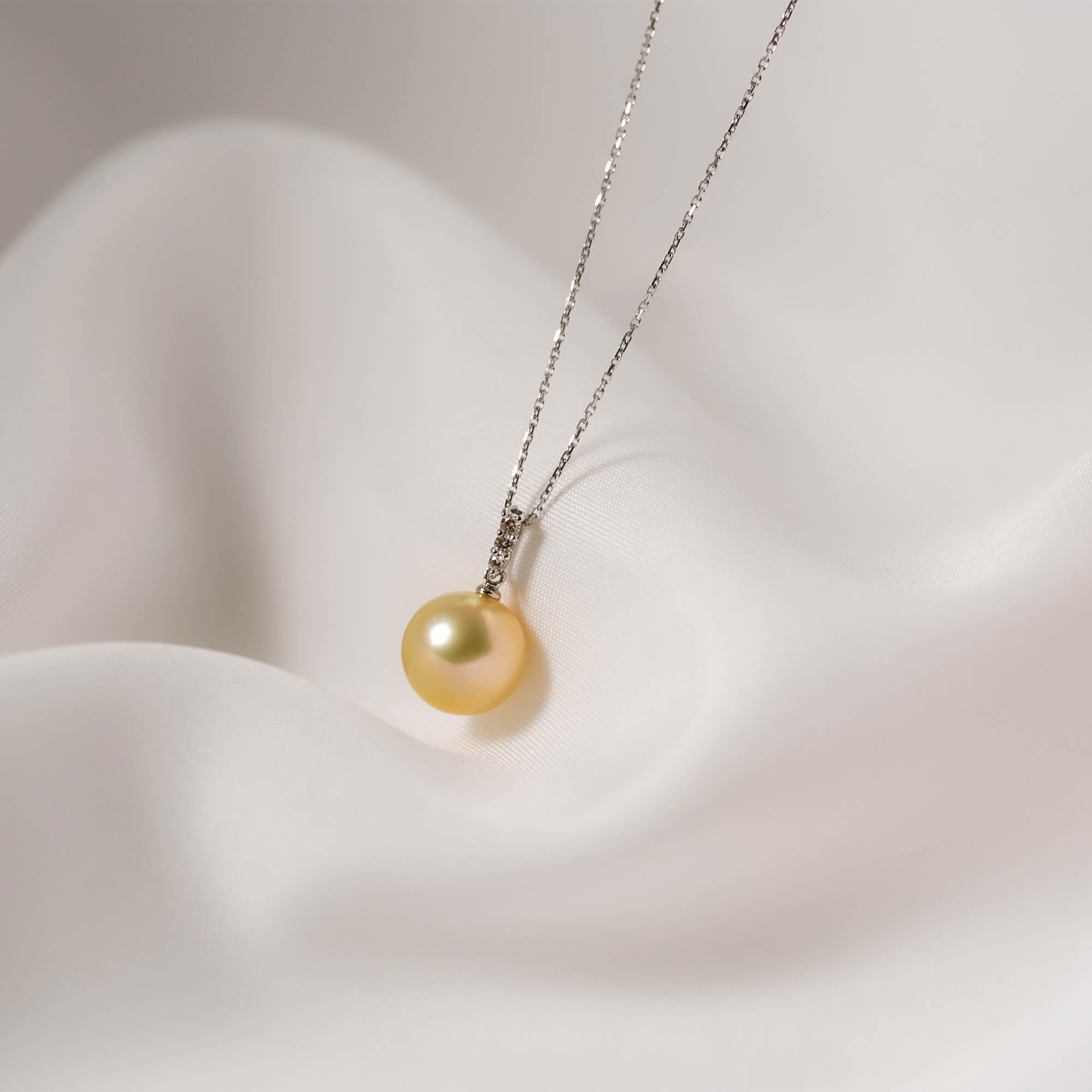 星朧】ゴールデンパール ダイヤモンド プラチナ ペンダント｜無調色 白