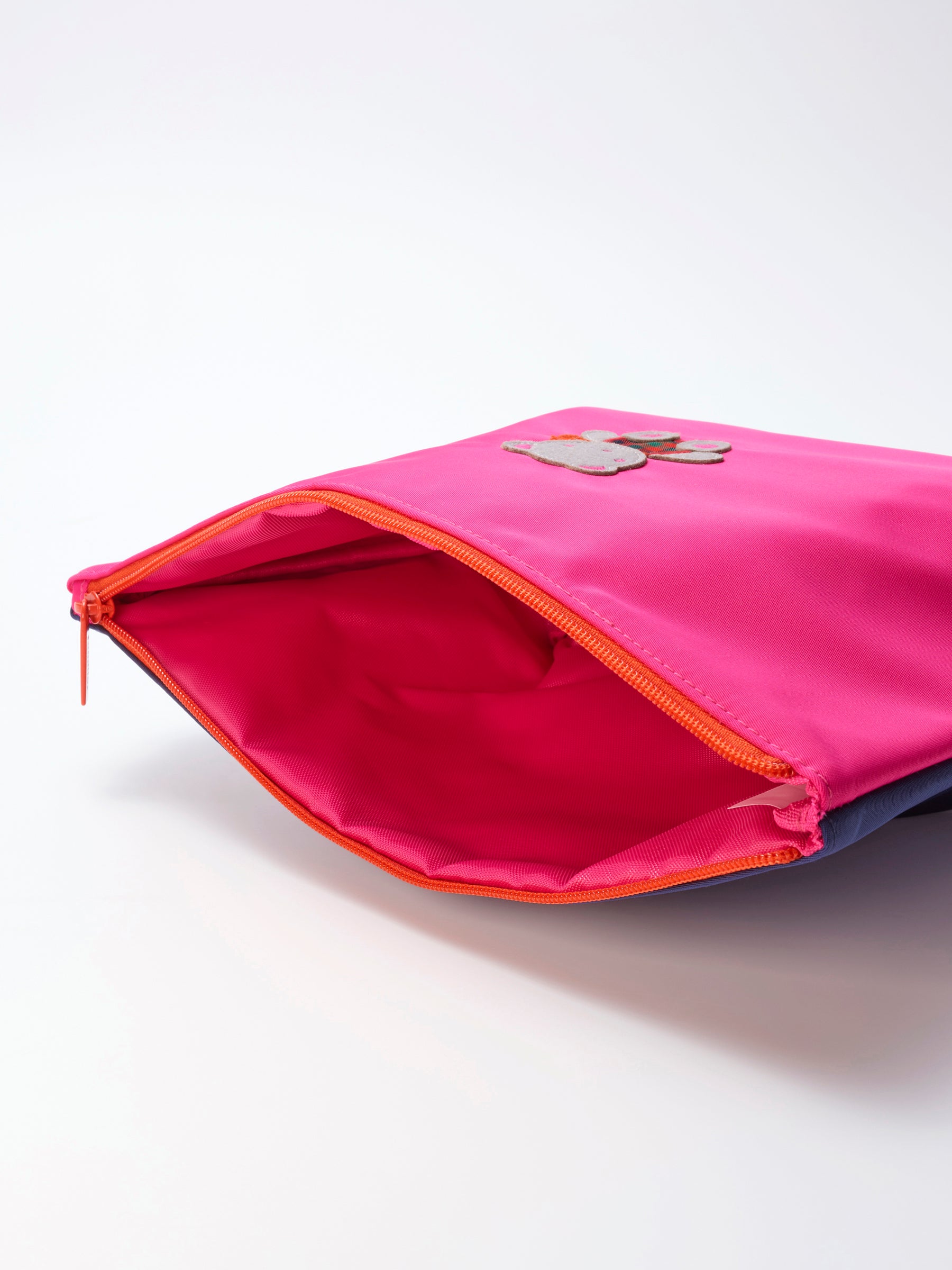 保冷ポーチM〈なんばCITY店限定〉 | ファミリア公式サイト