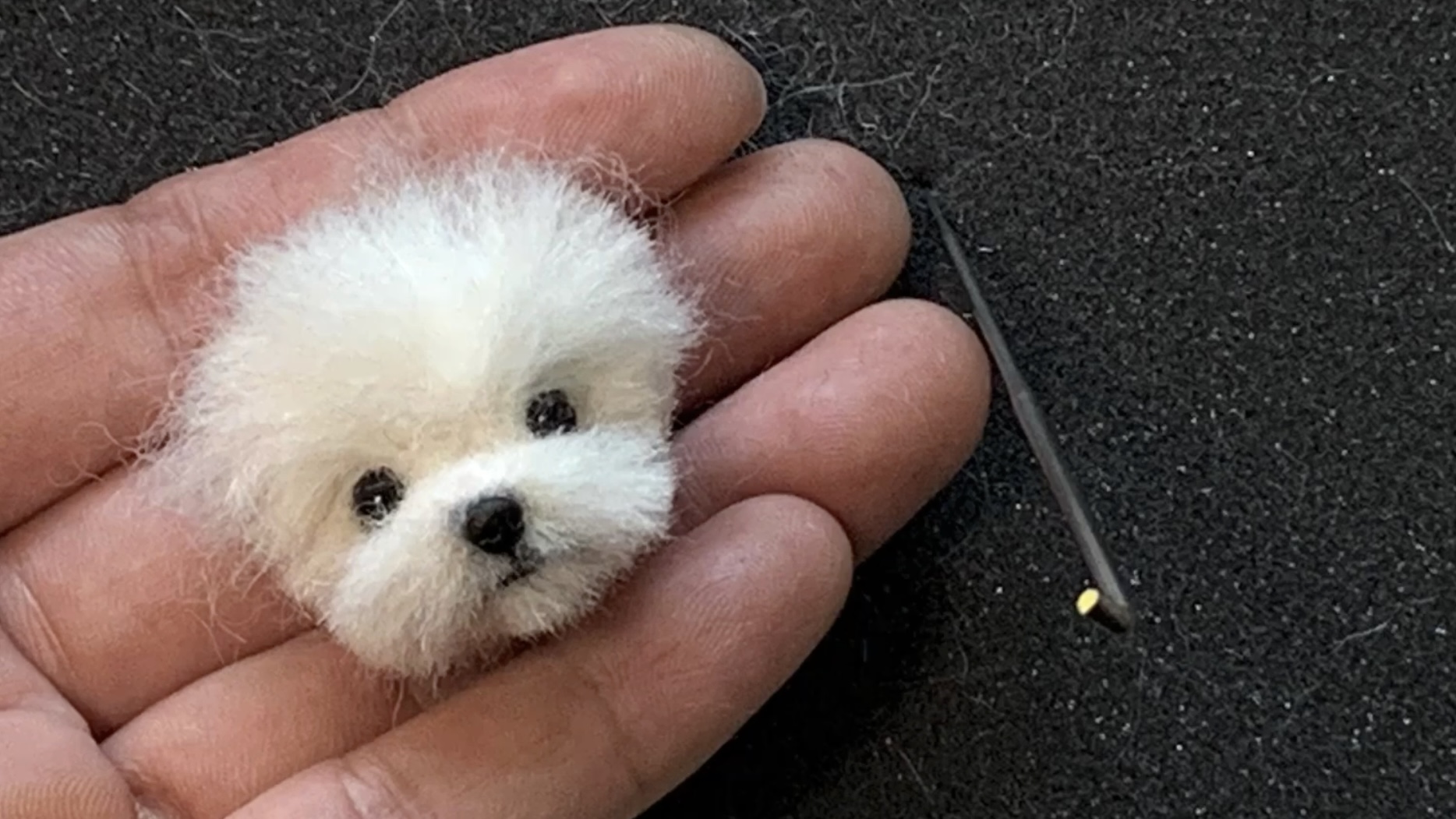 コースレッスン】羊毛フェルトで作る！かわいい子犬講座 -マルチーズ編