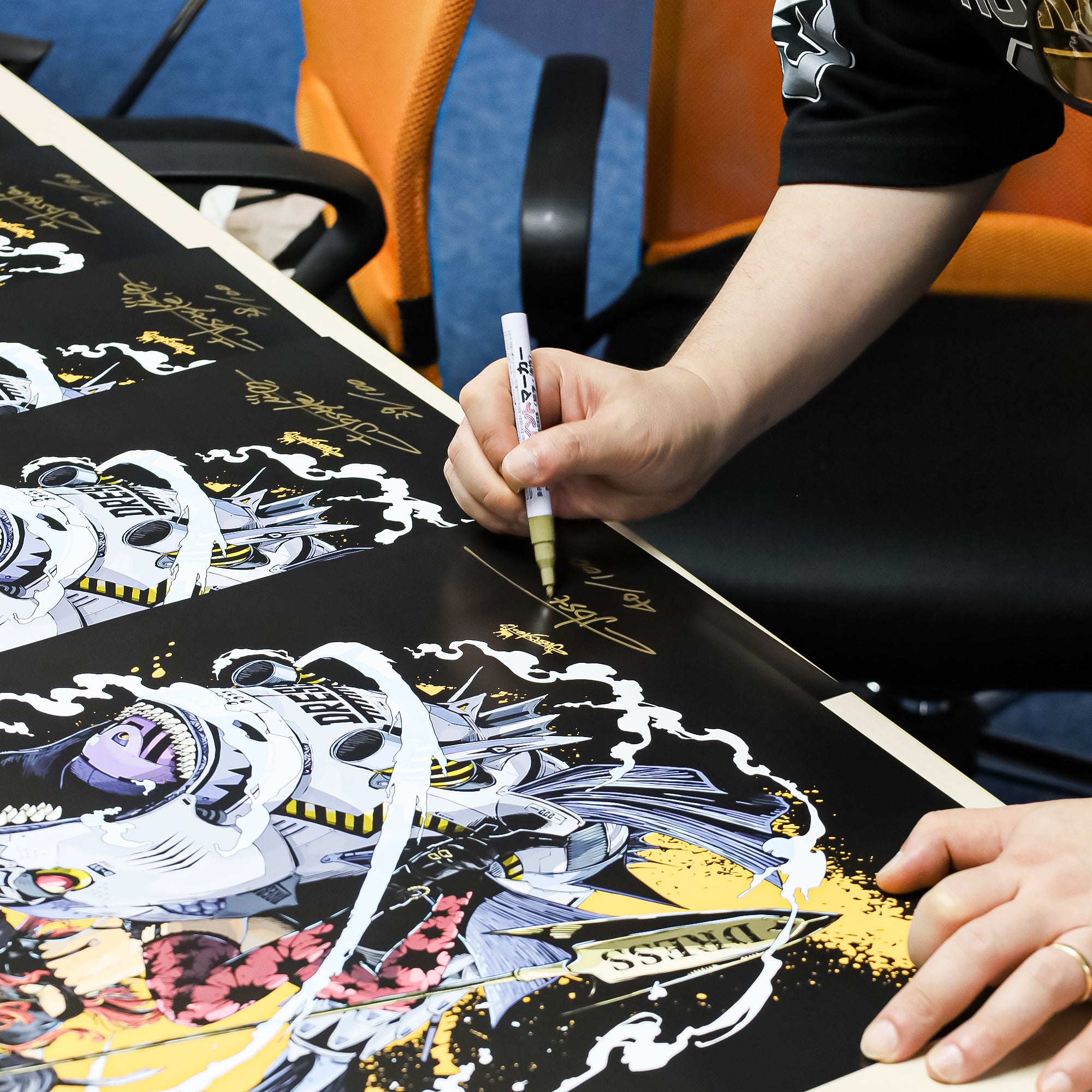 jbstyle.×DRESS 【100セット限定】サイン入りポスター付き