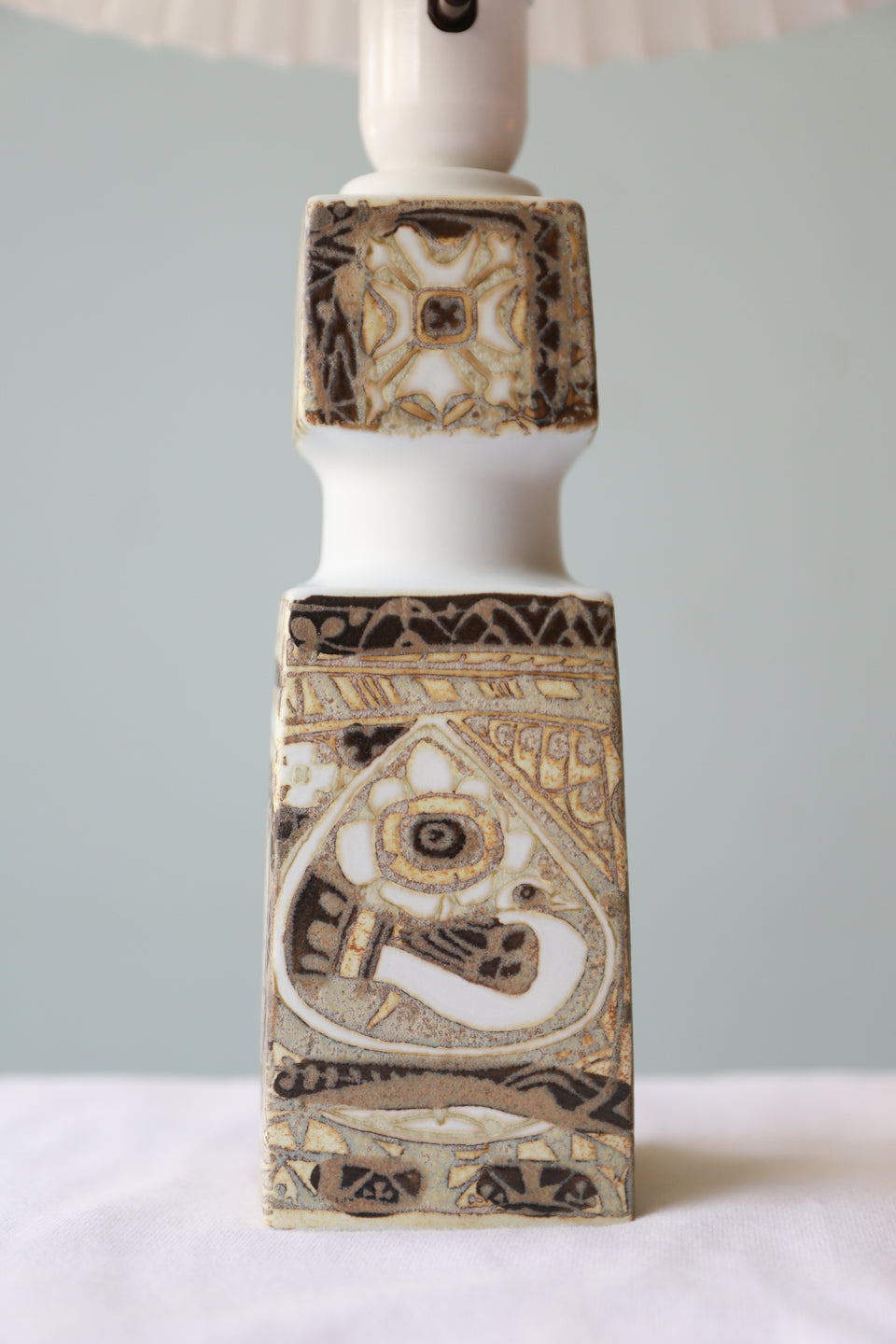 デンマークヴィンテージ ロイヤルコペンハーゲン バッカ テーブル