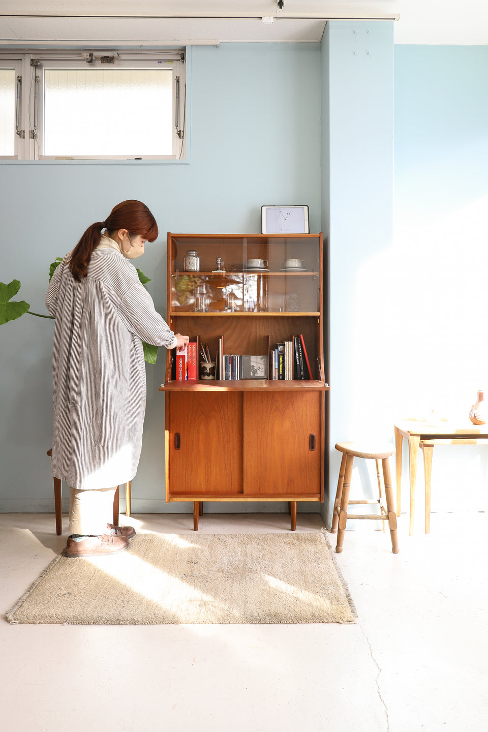 イギリスヴィンテージ ターニッジ ドリンクキャビネット ビューロー