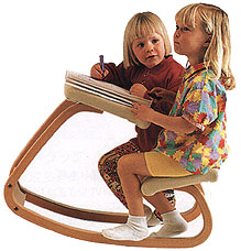 ストッケ・バランスチェア［Varier by Stokke］