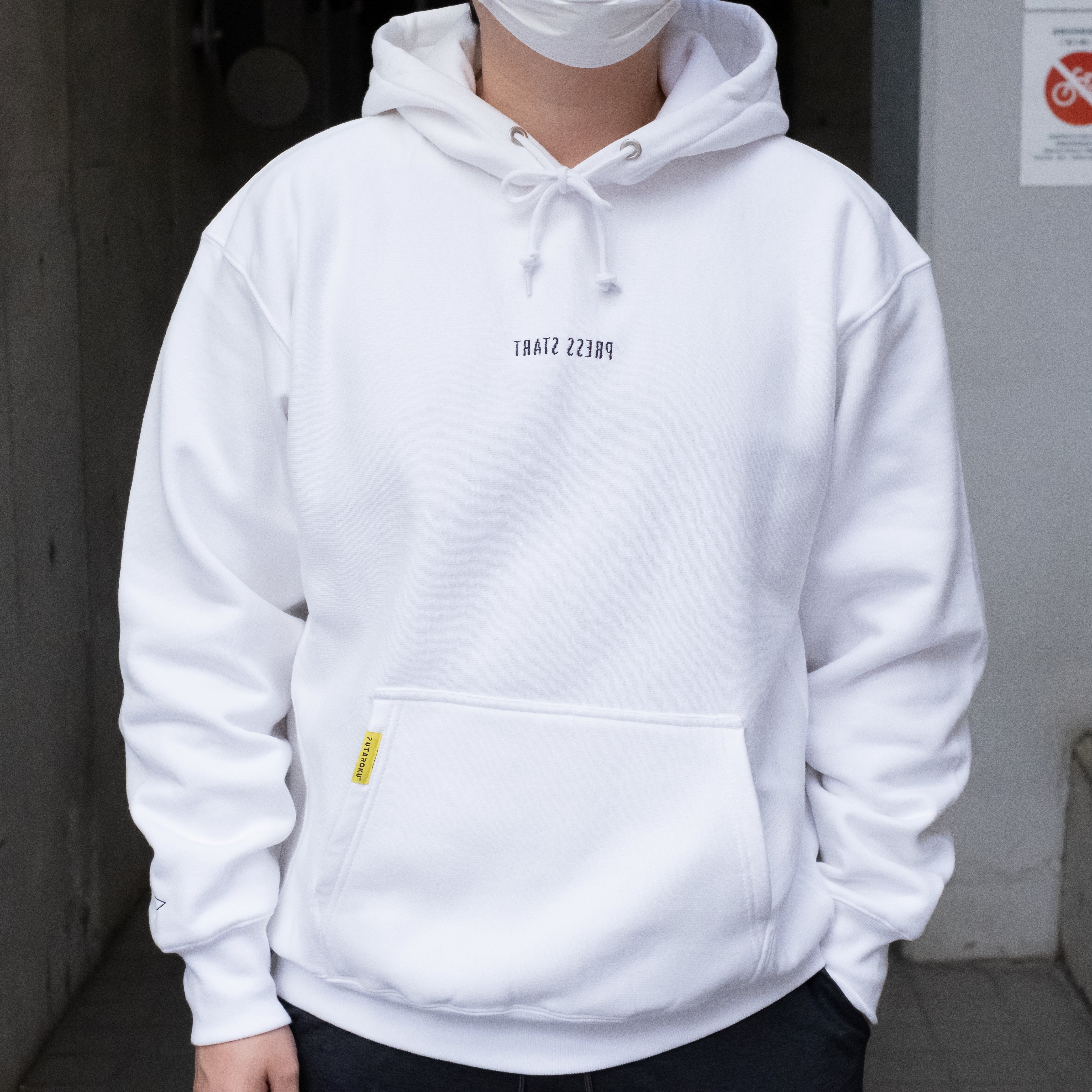 TЯATƧ ƧƧƎЯᑫ ヘヴィーウェイトパーカー ホワイト – FUTAROKU