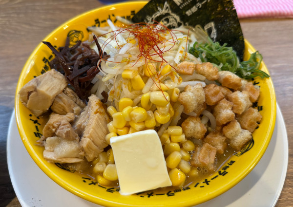 クラウンラーメン一丁！野郎ラーメン×NIKKEをたいらげろ！[勝利の女神