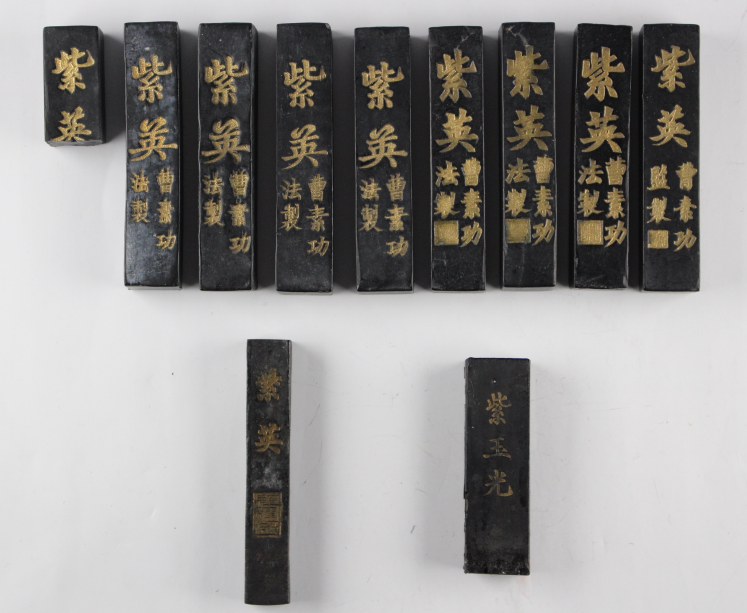 新古美術 玄清堂 | 厳選された美術品を世界遺産「石見銀山」がある島根