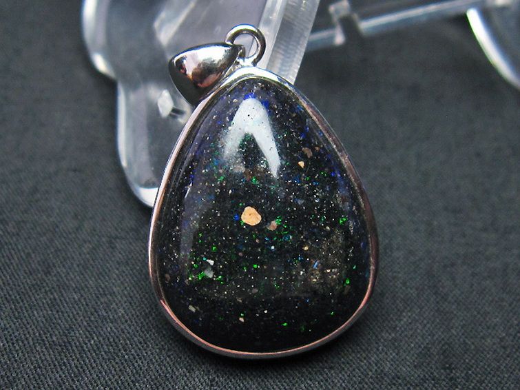 ブラックオパール ペンダント[T468-536]