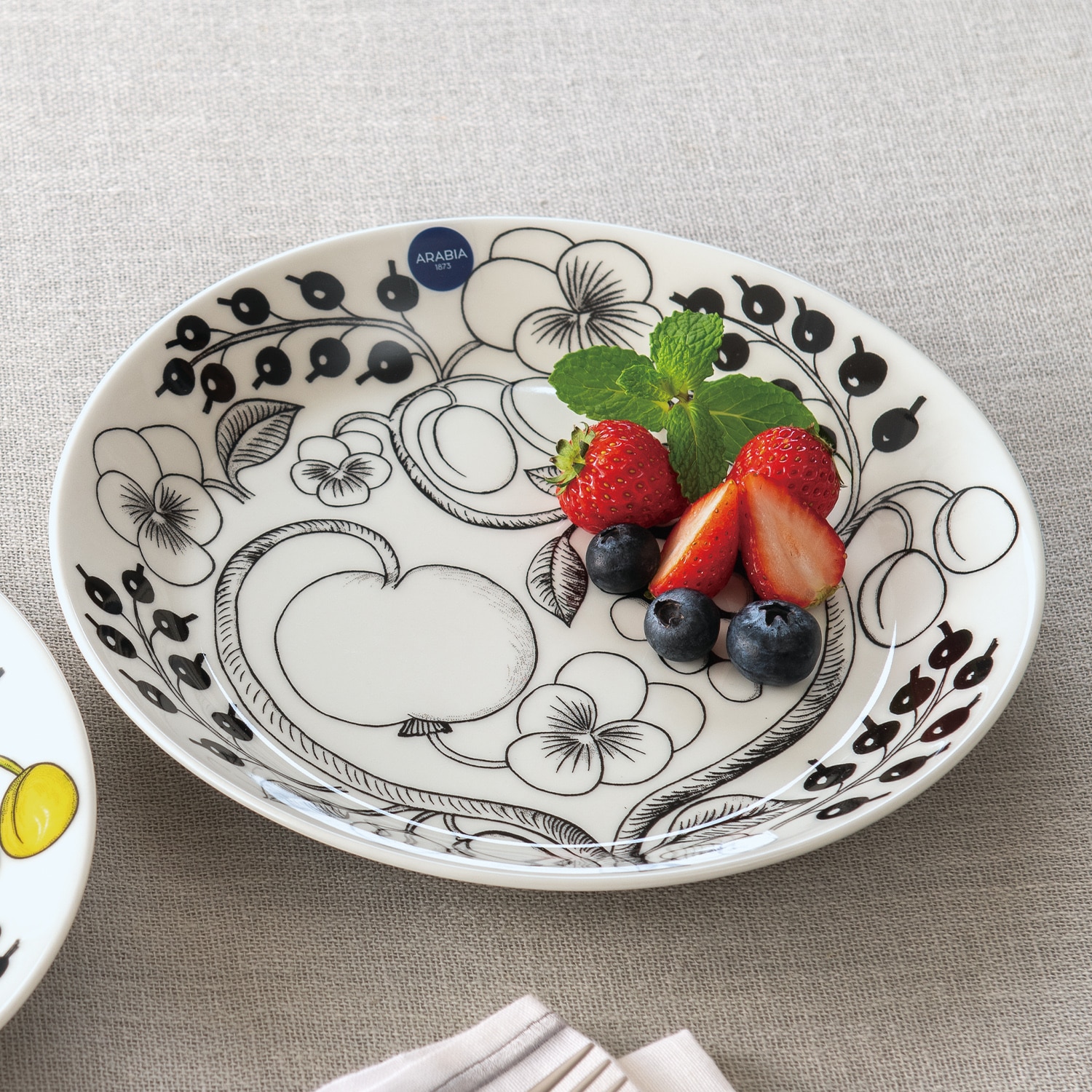 アラビア プレート(ブラック)【eGift】|デジタルギフト・ソーシャル