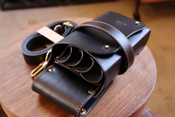 シザーケース本革4丁用 -cube s- |シザーケース専門店｜美容師向け本革