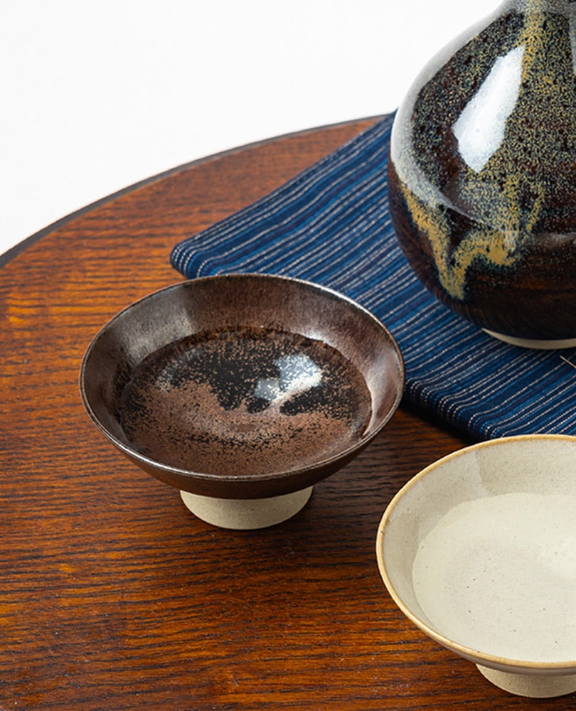 高取焼宗家 黒田盃(黒錆) | 産地,福岡県-高取焼 | 縁器屋(えんぎや