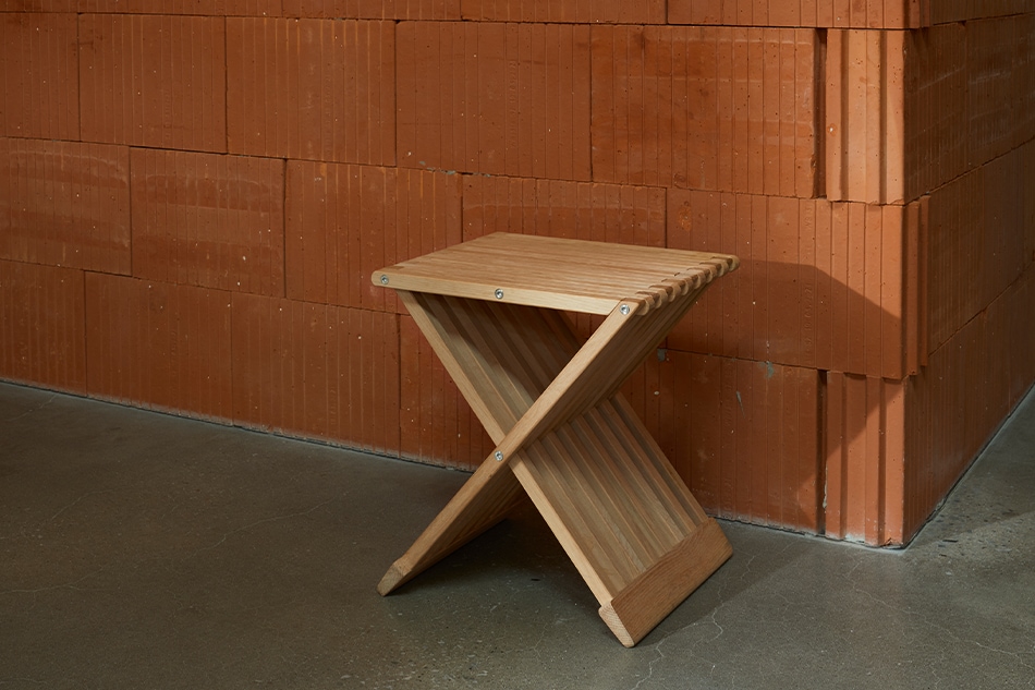 Fionia Stool（フィオニア スツール）/ SKAGERAK BY FRITZ HANSEN