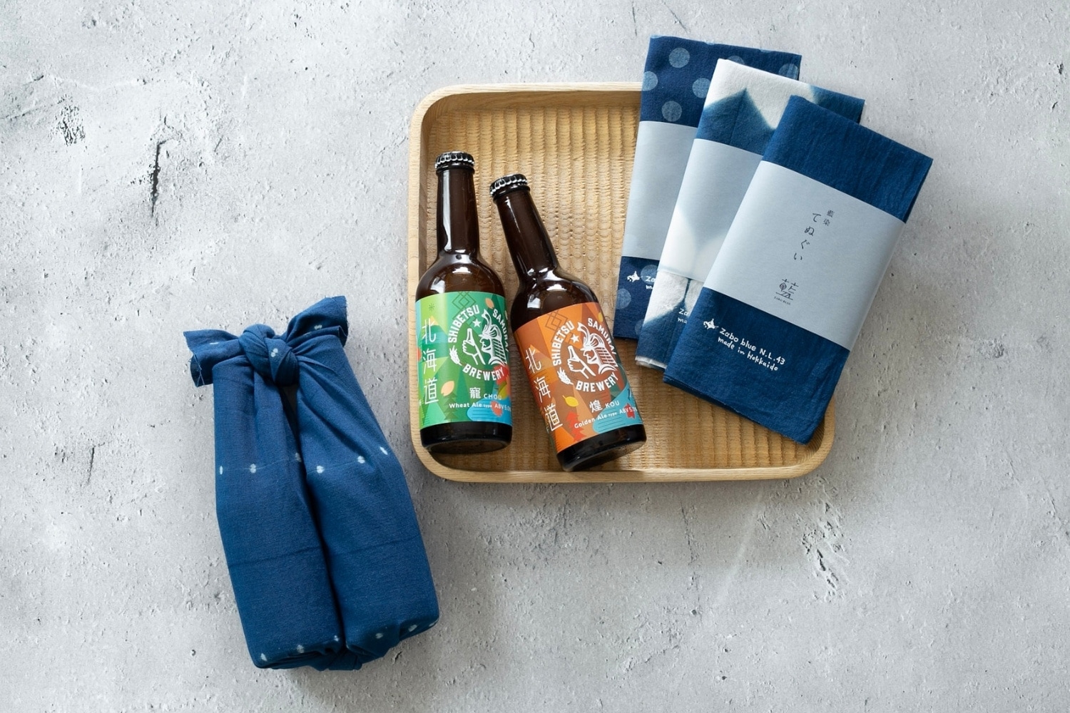 北海道札幌発の天然藍染工房】藍染坐忘 藍染手ぬぐい＜蒼＞ ｜北海道