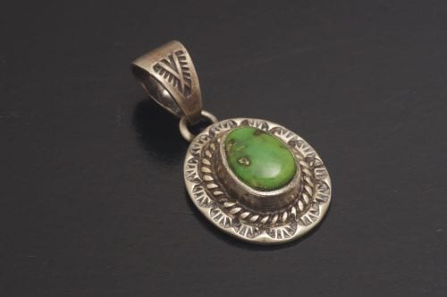 ナバホペンダント Thomas Francisco作 《ソノラン》 ｜ POWWOW