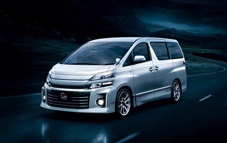 TOYOTA、アルファード、ヴェルファイアに特別仕様車および「高級シート