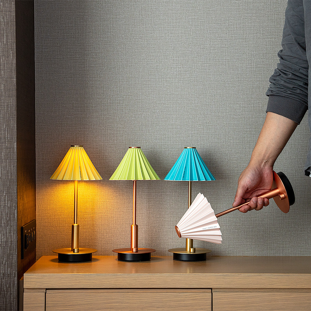 ORIGAMI LAMP PORTABLE（オリガミランプ ポータブル）