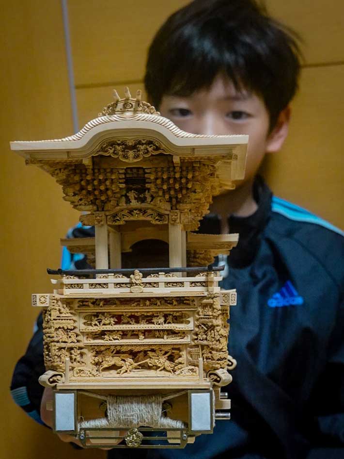 9歳息子が2年かけて作った力作が…？ 「思わず拡大した」「感動