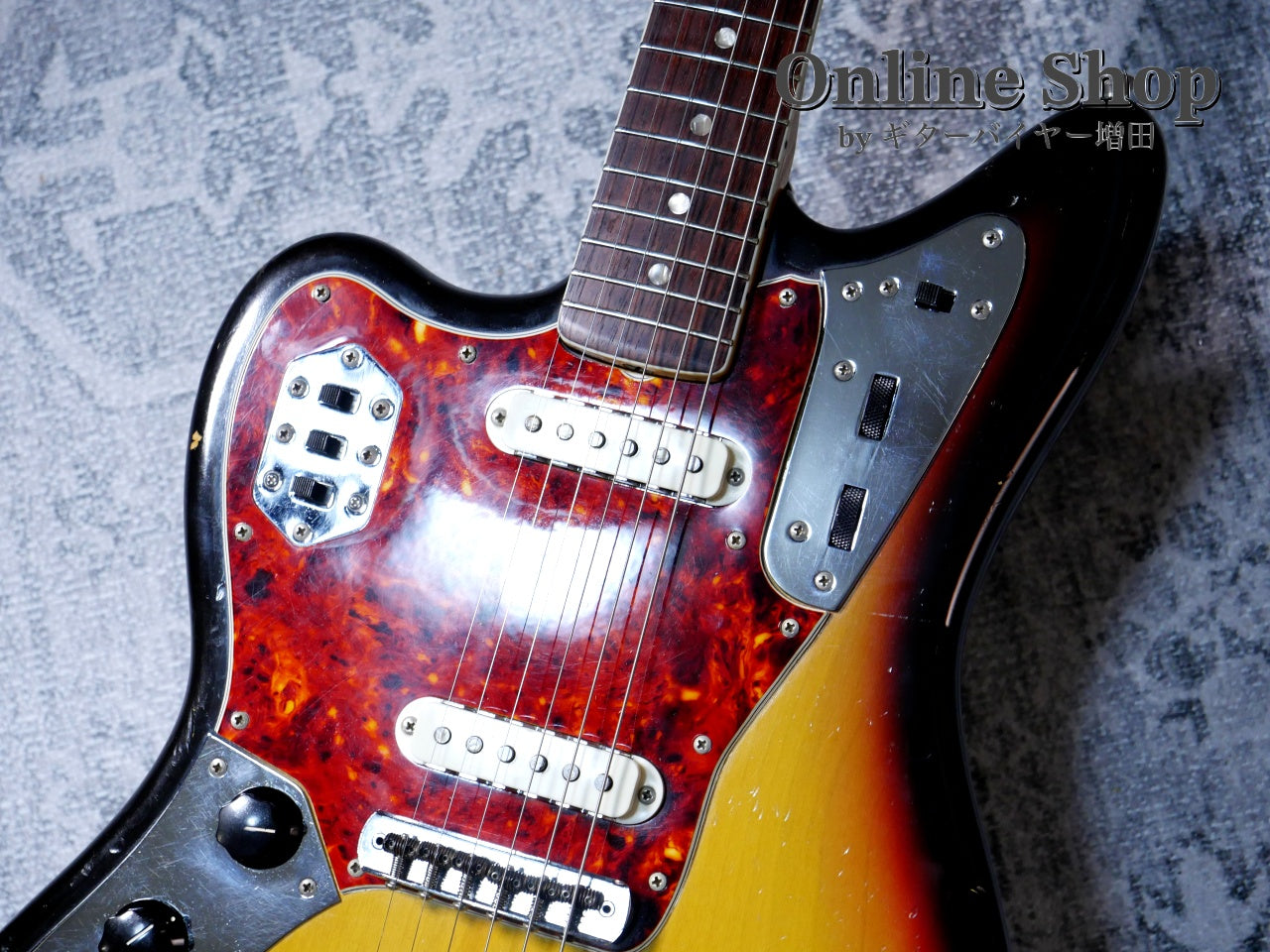 商談中】VINTAGE 1966 Fender Jaguar Sunburst Left Handed 