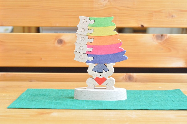 五月人形 遊プラン・小黒三郎 鯉のぼりを揚げる金太 木のおもちゃHANA