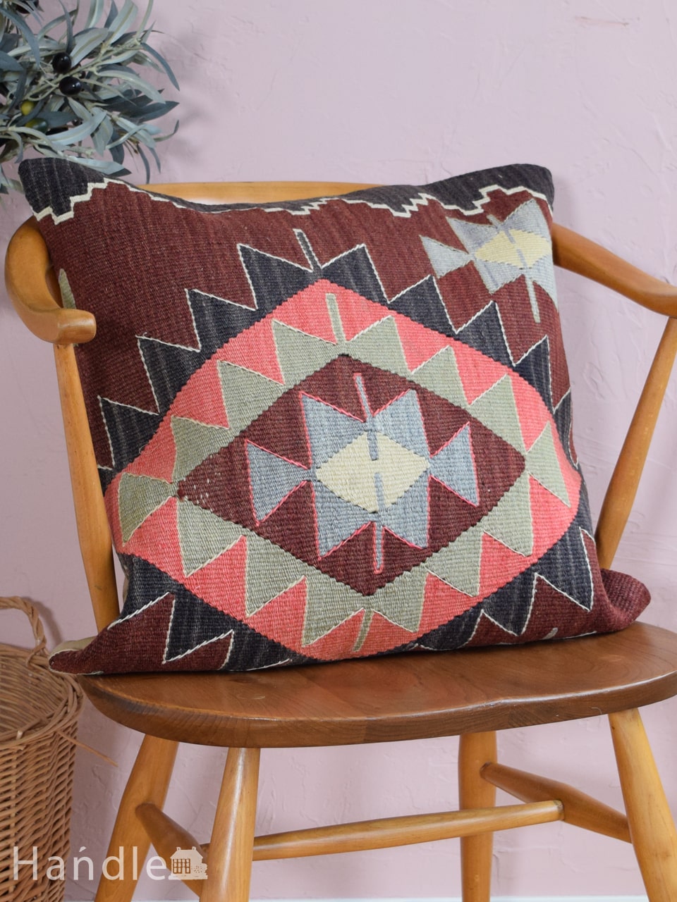 トルコ製オールドキリムのクッションカバー、fertilityモチーフが