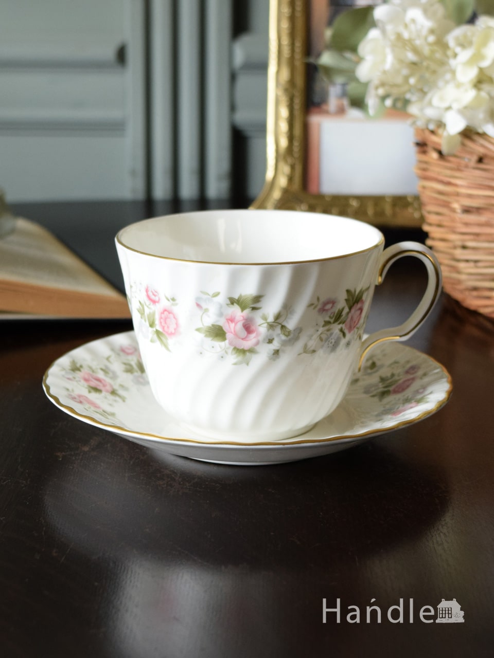 イギリスのアンティーク食器、ミントンのSPRING BOUQUET（スプリング