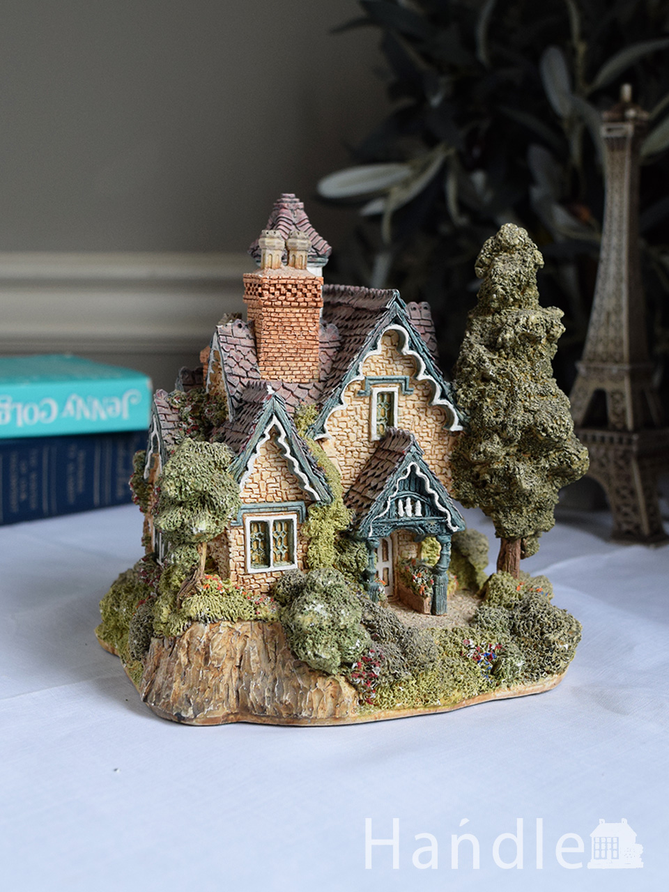 英国から届いたハンドメイドのお家、Lilliput Lane(リリパット レーン