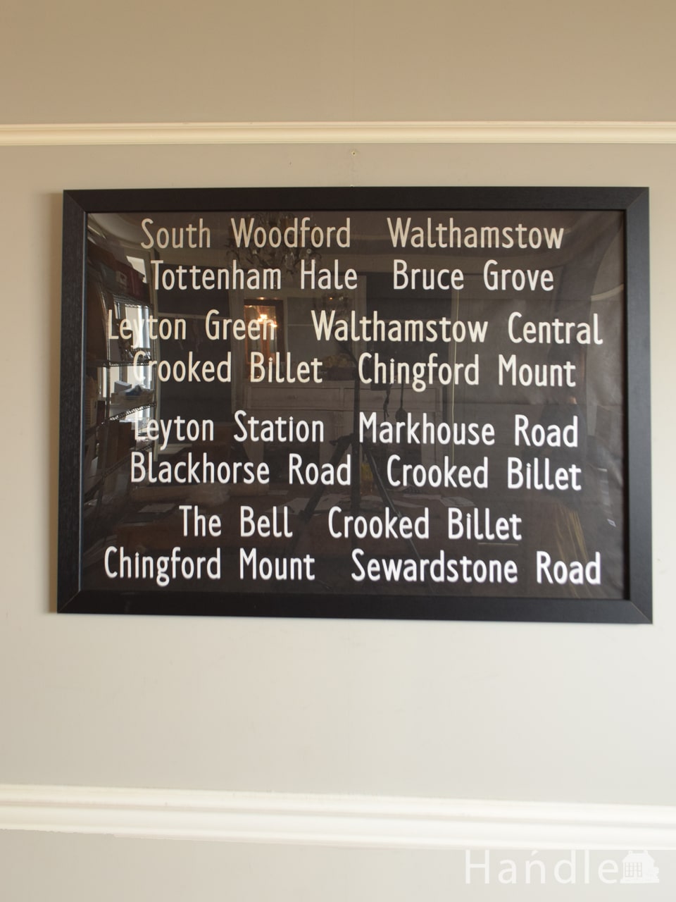 イギリスのビンテージ雑貨、バスサインのおしゃれなアートフレーム