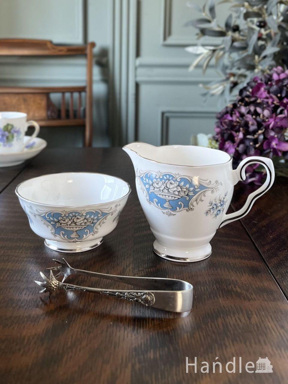 水色×グレーのコラボがクールなダッチェスのティーセット、英国