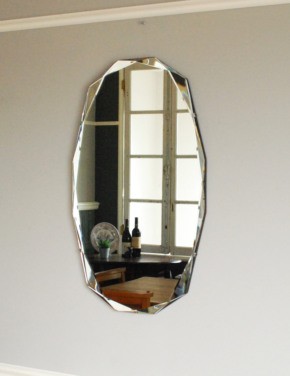 可愛いカッティングが魅力、イギリスで見つけたアンティークミラー(k