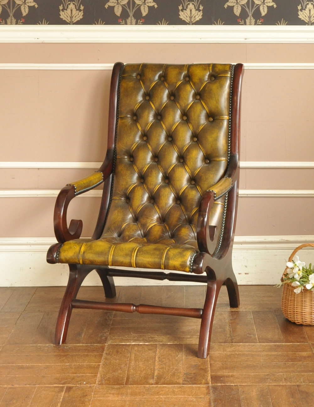 革張りアンティークソファ、カッコいいアームチェア（1人掛けソファ