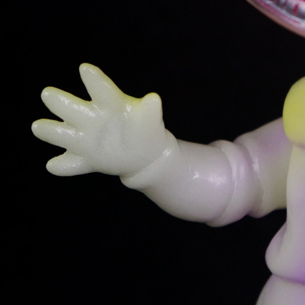 2月8日(土)より販売開始】【ブルマァク】リトルカネゴン(蓄光パープル