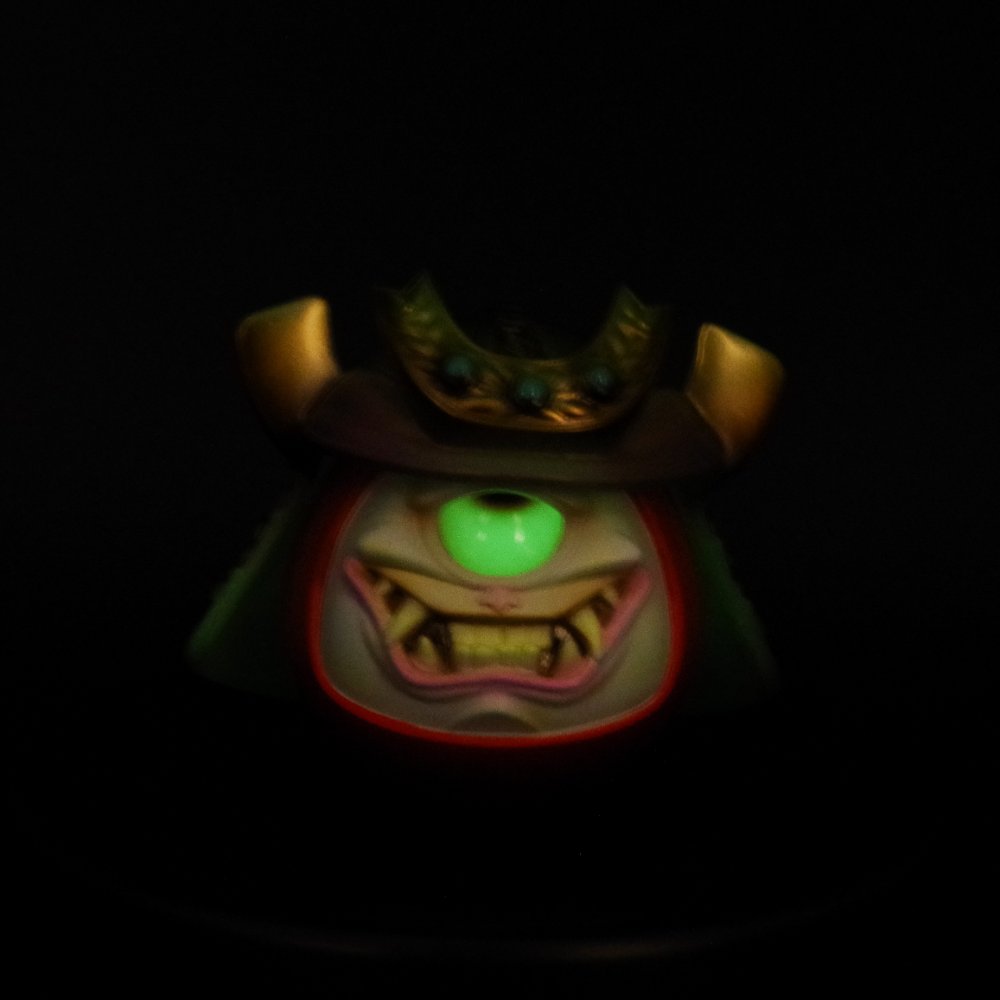 1月27日(月)18時より抽選開始】【Monster Mind Toys】真目鉄頭(お正月