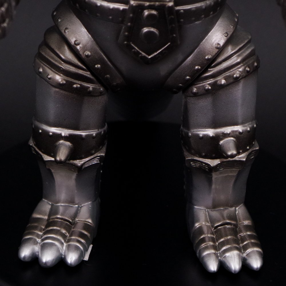 2月19日(水)18時より抽選開始】【M1号】メカゴジラ2(電子頭脳付)が登場