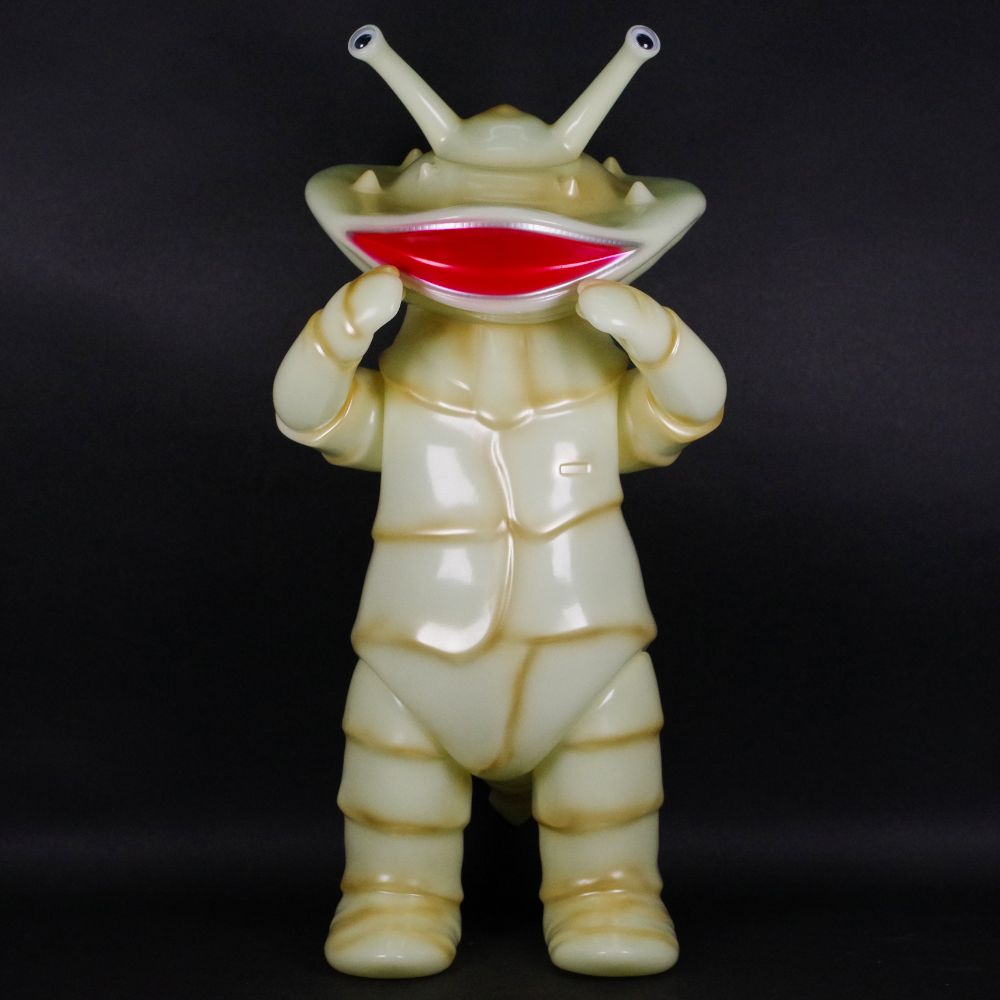 5月20日(土)11時より販売開始】【U.S.TOYS】Gカネゴン(蓄光ゴールド)が